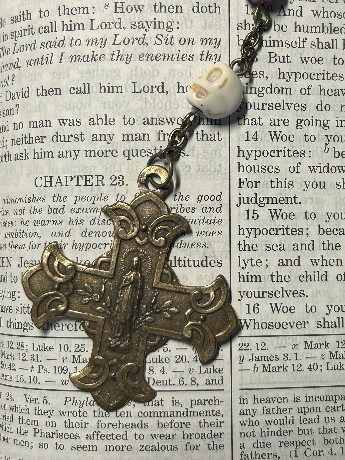 Memento Mori Red and Skull Bead Rosary