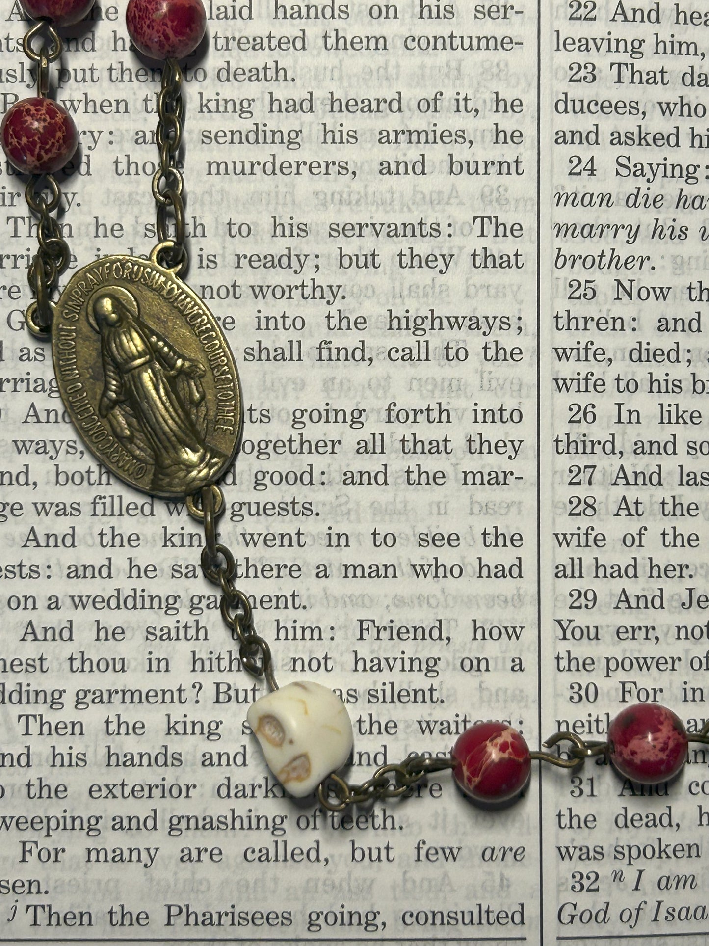 Memento Mori Red and Skull Bead Rosary